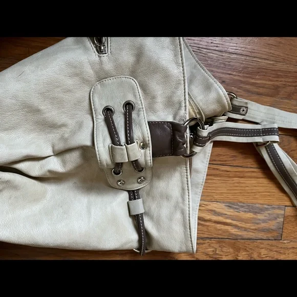 Tan pocketbook! - Picture 5 of 11